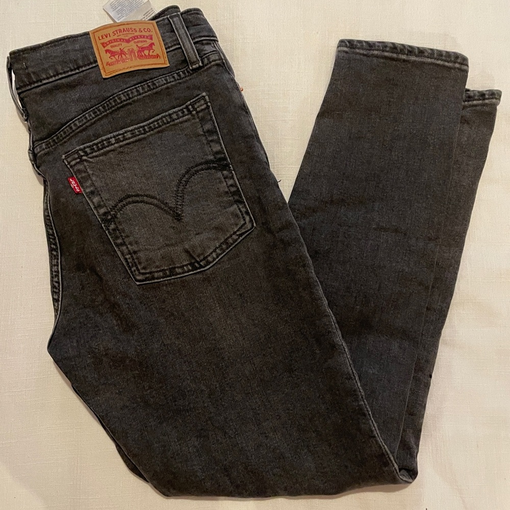 Levi Black Jeans